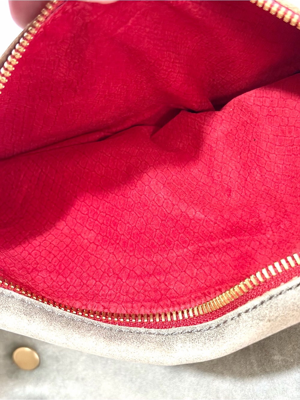 Hammitt VIP Medium Crossbody In Pewter With Gold Hardware/Red Zip - Picture 14 of 16